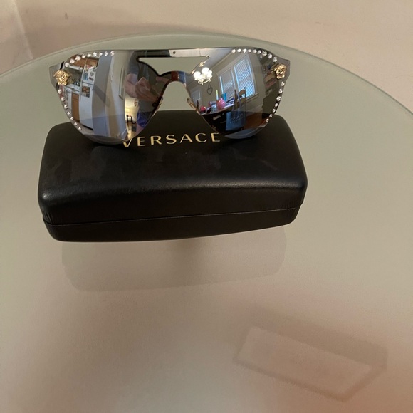 Versace Medusa 60mm Crystal Shield Sunglasses - Picture 3 of 4